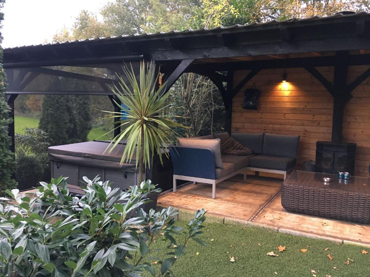 Holiday Home In Reutum Weerselo With Jacuzzi Beekdorp Extérieur photo